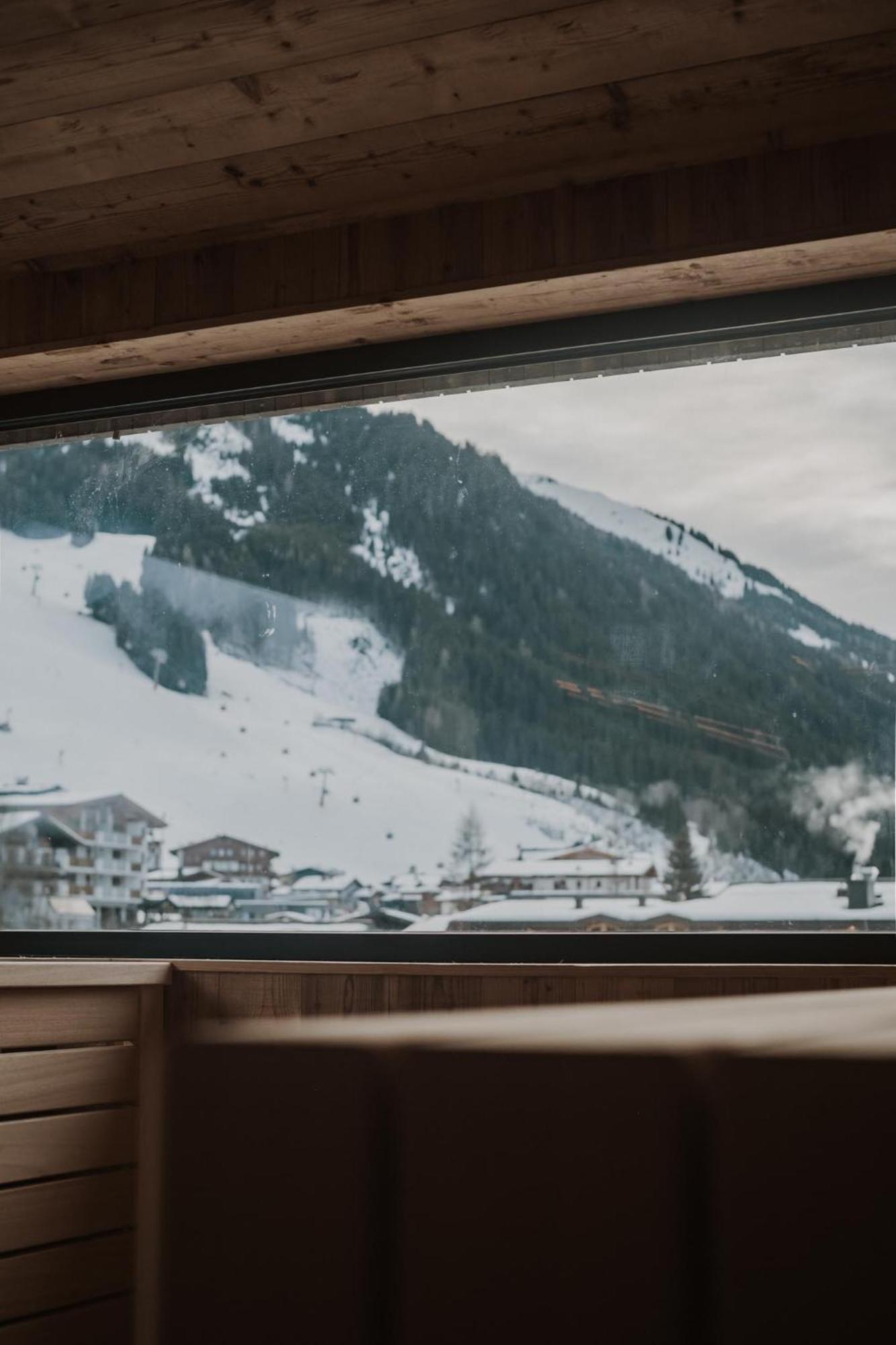 Alpen-Karawanserai Saalbach-Hinterglemm Zewnętrze zdjęcie